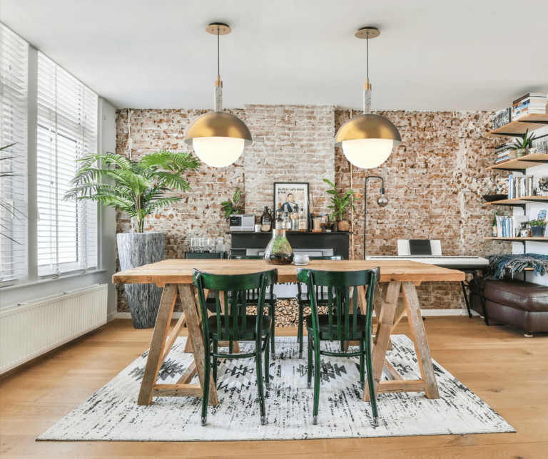Orleans Pendant